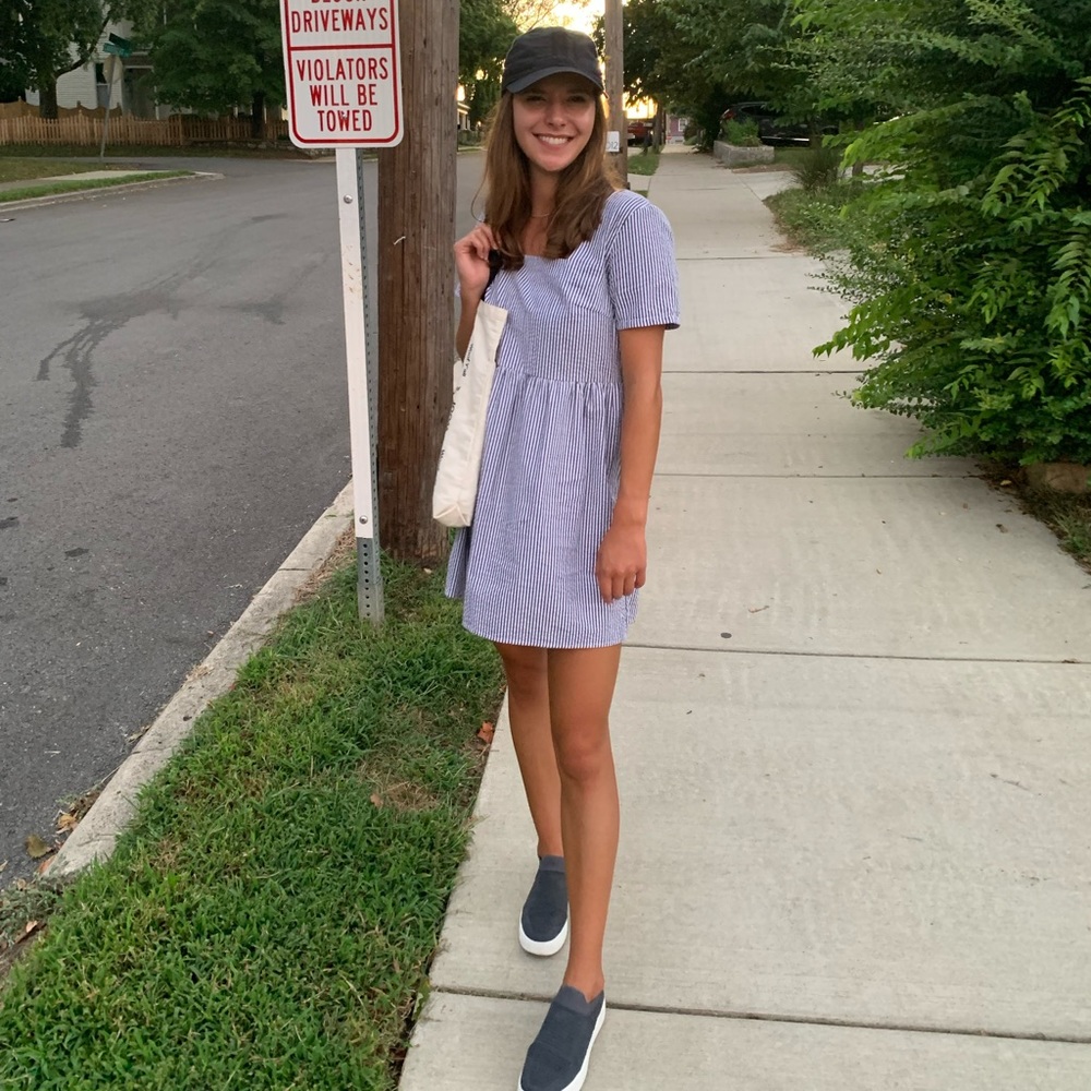 Meet your Posher, Carolina